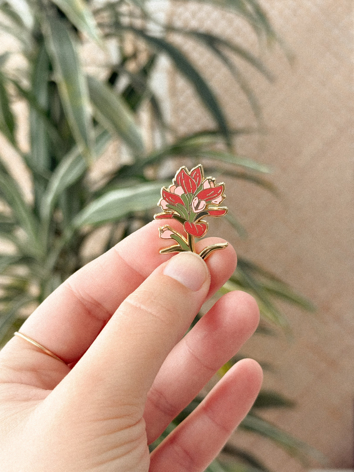 Indian Paintbrush Enamel Pin (Gold)